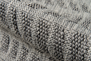 Momeni Novogratz Villa VI-05 Machine Made Contemporary Geometric Indoor/Outdoor Area Rug Grey 9'3" x 12'6" VILLAVI-05GRY93C6