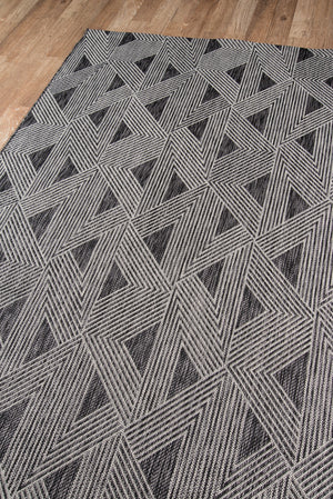 Momeni Novogratz Villa VI-06 Machine Made Contemporary Geometric Indoor/Outdoor Area Rug Charcoal 9'3" x 12'6" VILLAVI-06CHR93C6