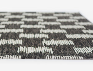 Momeni Novogratz Villa VI-12 Machine Made Transitional Geometric Indoor/Outdoor Area Rug Charcoal 9'3" x 12'6" VILLAVI-12CHR93C6