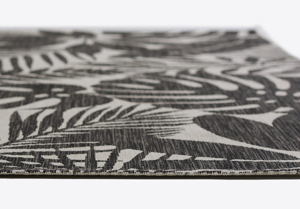 Momeni Novogratz Villa VI-13 Machine Made Transitional Floral Indoor/Outdoor Area Rug Charcoal 9'3" x 12'6" VILLAVI-13CHR93C6