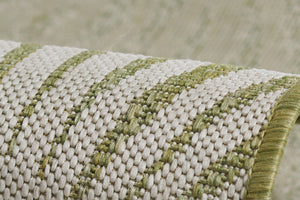 Momeni Novogratz Villa VI-14 Machine Made Transitional Leaves Indoor/Outdoor Area Rug Green 9'3" x 12'6" VILLAVI-14GRN93C6