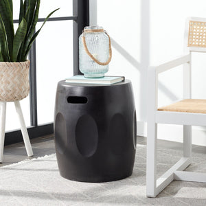 Zuri Indoor/Outdoor Modern Concrete Round 17.7 Inch H Accent Table