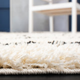 Safavieh Venus Shag 604 Power Loomed 61% Polypropylene/24% Jute/7% Polyester/8% Latex Shag & Flokati Rug VNS604A-9