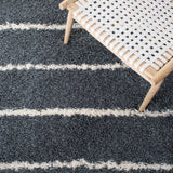 Safavieh Venus Shag 604 Power Loomed 61% Polypropylene/24% Jute/7% Polyester/8% Latex Shag & Flokati Rug VNS604G-6