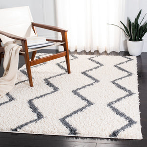 Venus Shag 600 Venus Shag 680 Shag Power Loomed 100 % Polypropylene Pile Rug Ivory / Dark Grey