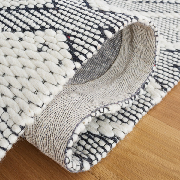 Safavieh Vermont 153 Hand Woven 80% Wool and 20% Cotton Rug VRM153Z-8