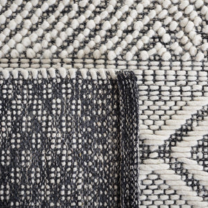 Safavieh Vermont 158 Hand Woven Wool and Cotton Bohemian Rug VRM158Z-8