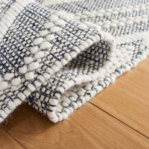 Safavieh Vermont 159 Hand Woven Wool and Cotton Bohemian Rug VRM159N-8