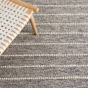 Safavieh Vermont 254 Hand Loomed 70% Wool and 30% Cotton Bohemian Rug VRM254Z-5