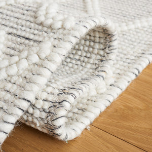 Safavieh Vermont 255 Hand Loomed 70% Wool and 30% Cotton Bohemian Rug VRM255Z-5