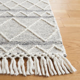 Safavieh Vermont 256 Hand Loomed 70% Wool and 30% Cotton Bohemian Rug VRM256F-5