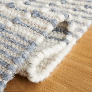 Safavieh Vermont 257 Hand Loomed 70% Wool and 30% Cotton Bohemian Rug VRM257F-5