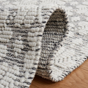 Safavieh Vermont 303 Hand Woven 100% Wool Pile Rug X22X VRM303F-5