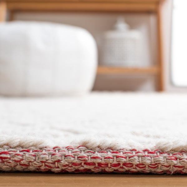 Safavieh Vermont 304 Hand Woven 100% Wool Pile Rug X22X VRM304Q-5