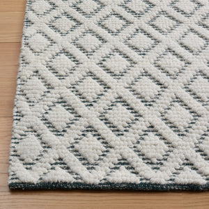 Safavieh Vermont 304 Hand Woven 100% Wool Pile Rug X22X VRM304Y-5