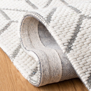 Safavieh Vermont 310 Hand Loomed 70% Nz Wool, 30% Cotton Rug X22X VRM310A-8