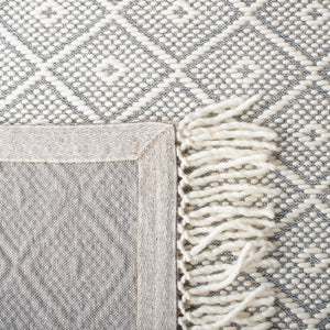 Safavieh Vermont 311 Hand Loomed 70% Nz Wool, 30% Cotton Rug X22X VRM311A-8