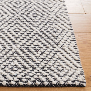 Safavieh Vermont 350 Hand Loomed 80% Wool and 20% Cotton Geometric Rug VRM350Z-8
