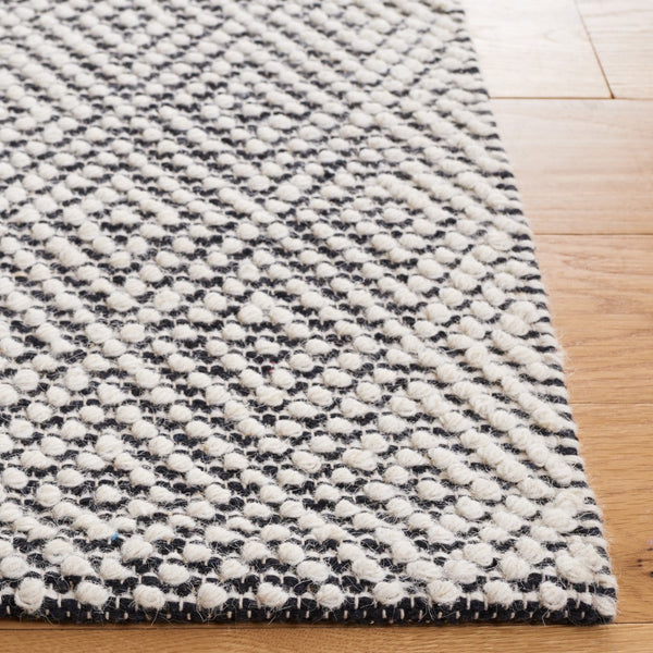 Safavieh Vermont 350 Hand Loomed 80% Wool and 20% Cotton Geometric Rug VRM350Z-8