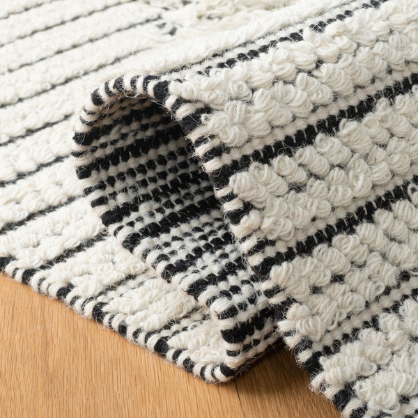 Vermont 502 Flat Weave 60% Wool, 40% Cotton 0 Rug Ivory / Black 60% Wool, 40% Cotton VRM502A-4