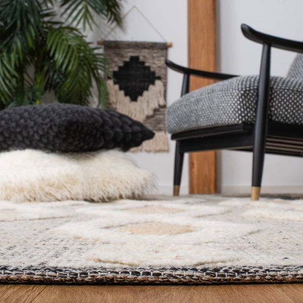 Safavieh Vermont Woollen Dhurry (Hand-Loomed) 60% Wool 40% Cotton Rug Gold / Ivory VRM601D-5