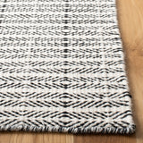 Vermont 803 Hand Tufted 80% Wool, 20% Cotton Rug Black / Ivory 80% WOOL, 20% COTTON VRM803Z-5