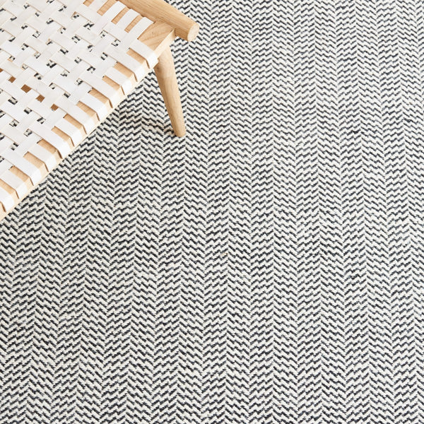 Safavieh Vermont 902 Hand Woven 60% Cotton and 40% Wool Contemporary Rug VRM902Z-6SQ