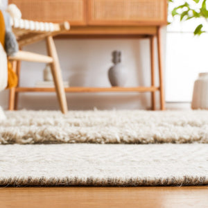 Safavieh Vermont 903 Hand Woven 80% Wool and 15% Cotton Contemporary Rug VRM903F-6SQ