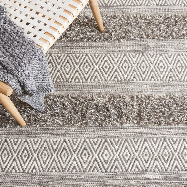 Safavieh Vermont 903 Hand Woven 80% Wool and 15% Cotton Contemporary Rug VRM903T-6SQ