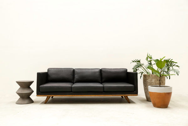 LH Imports Concrete Hourglass Side Table VT068