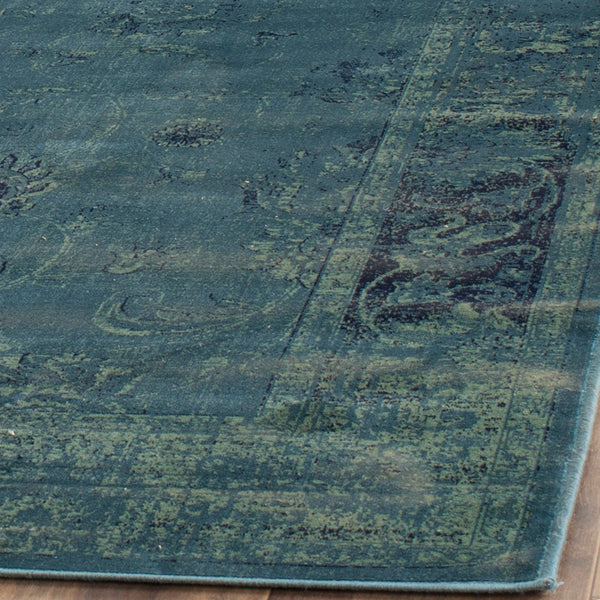 Safavieh Vintage 117 Power Loomed 67.7% Viscose/20.6% Polyester/11.8% Cotton Rug VTG117-2220-2339