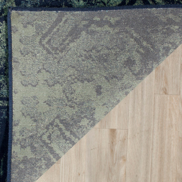 Safavieh Vintage 197 Power Loomed 67.7% Viscose/20.6% Polyester/11.8% Cotton Rug VTG197-2330-3