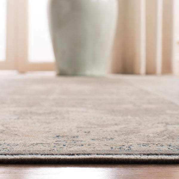 Safavieh Vintage 872 Power Loomed 67.7% Viscose/20.6% Polyester/11.8% Cotton Rug VTG872-7110-4