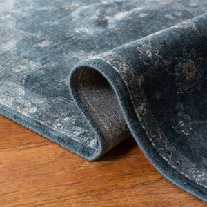 Safavieh Vintage 873 Power Loomed 67.7% Viscose/20.6% Polyester/11.8% Cotton Rug VTG873-7330-4