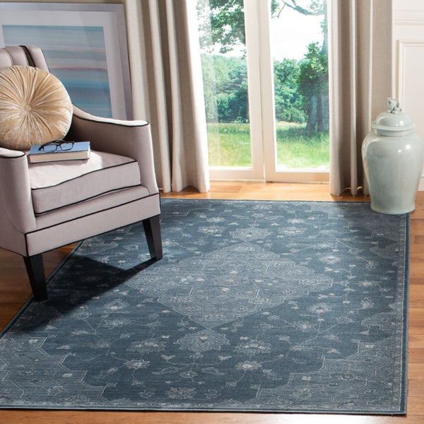 Safavieh Vintage 873 Power Loomed 67.7% Viscose/20.6% Polyester/11.8% Cotton Rug VTG873-7330-4