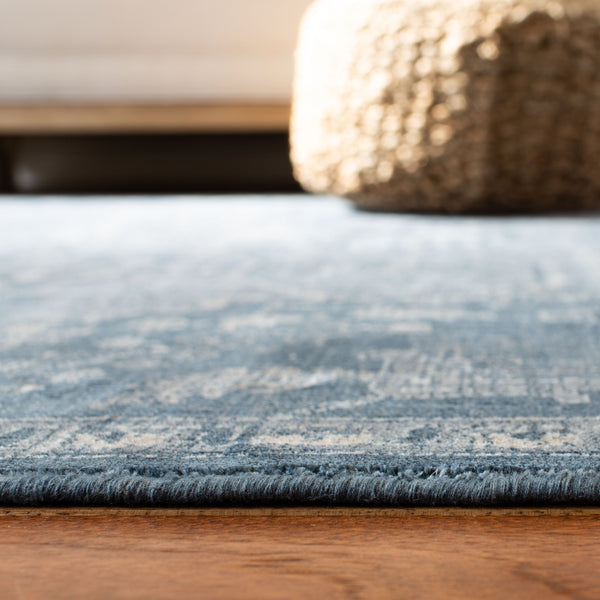 Safavieh Vintage 875 Power Loomed 67.7% Viscose/20.6% Polyester/11.8% Cotton Rug VTG875-7330-4