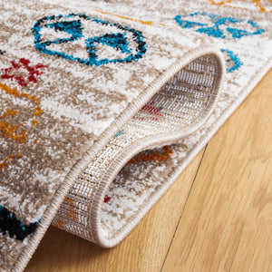 Safavieh Vintage Hamadan 223 Power Loomed Traditional Rug Ivory / Black 9' x 12'