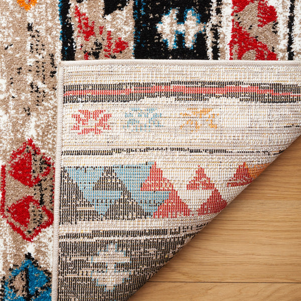 Safavieh Vintage Hamadan 223 Power Loomed Traditional Rug Ivory / Black 9' x 12'