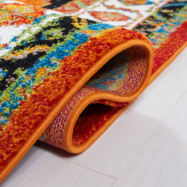 Safavieh Vintage Hamadan 260 Power Loomed Polypropylene Transitional Rug VTH260P-9