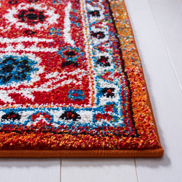 Safavieh Vintage Hamadan 262 Power Loomed Polypropylene Transitional Rug VTH262Q-9