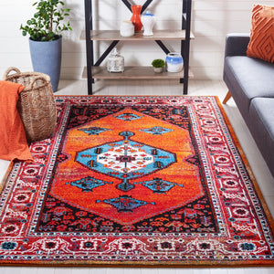 Safavieh Vintage Hamadan 262 Power Loomed Polypropylene Transitional Rug VTH262Q-9