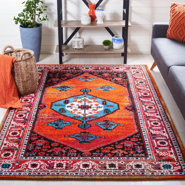 Safavieh Vintage Hamadan 262 Power Loomed Polypropylene Transitional Rug VTH262Q-9