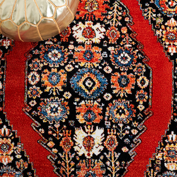 Safavieh Vintage Hamadan 265 Power Loomed Polypropylene Transitional Rug VTH265Q-9