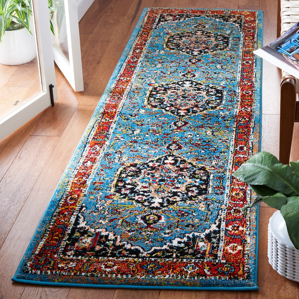 Safavieh Vintage Hamadan 266 Power Loomed Polypropylene Transitional Rug VTH266M-9
