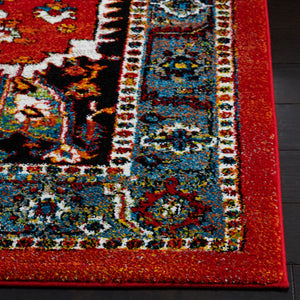 Safavieh Vintage Hamadan 266 Power Loomed Polypropylene Transitional Rug VTH266Q-9