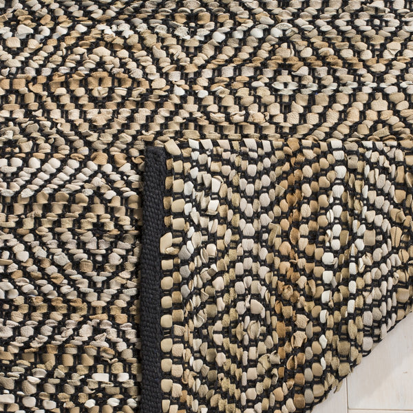 Safavieh Vintage Leather 102 Hand Woven 80% Leather and 20% Cotton Rug VTL102B-4