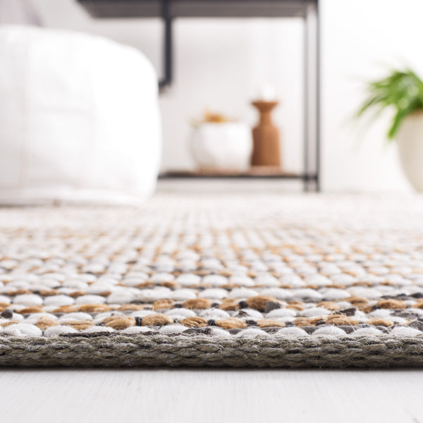 Safavieh Vintage Leather 205 Hand Woven 90% Leather And 10% Jute Rug VTL205F-5