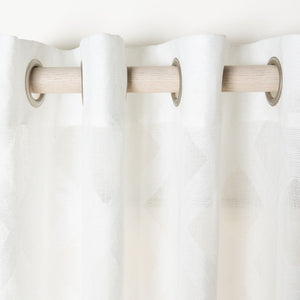 Safavieh Kenji 52X84 Window Panel White 100% Polyester WDT1048A-5284