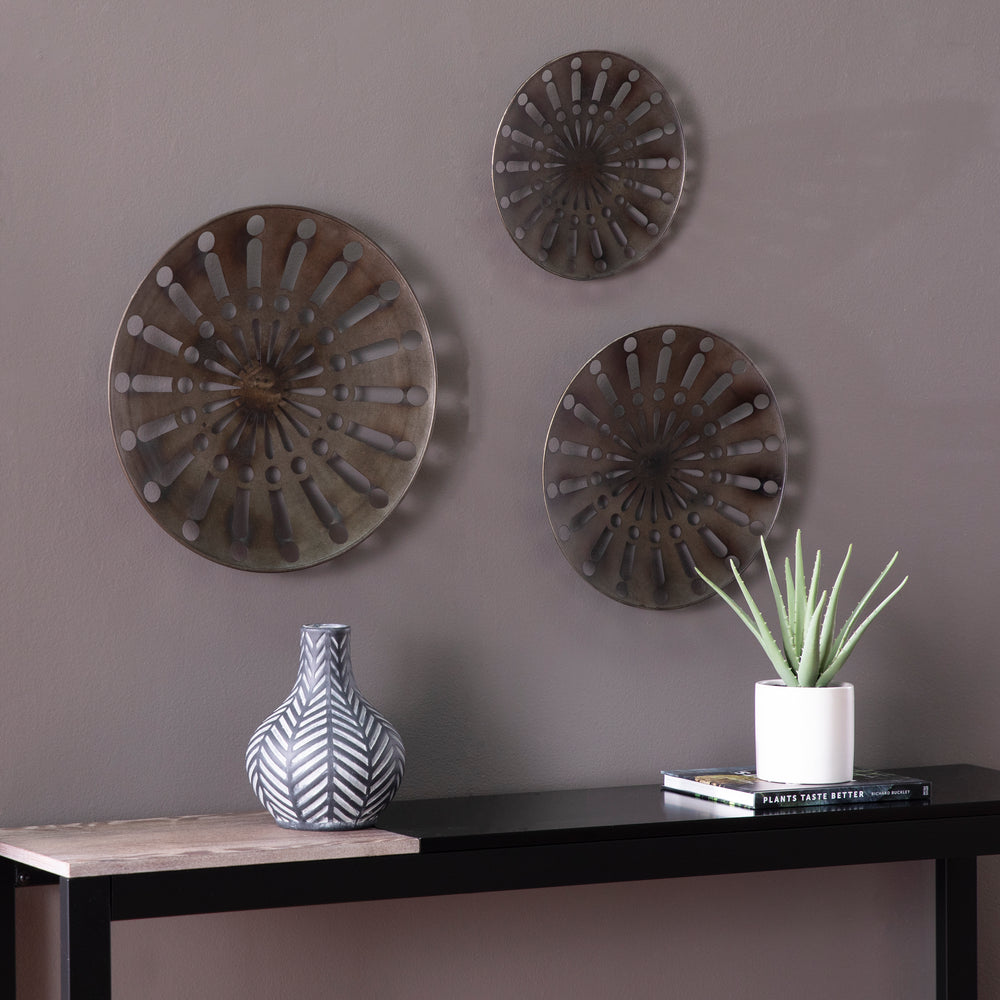 Sei Furniture Wassleby Round Wall Art 3Pc Set Ws1107745