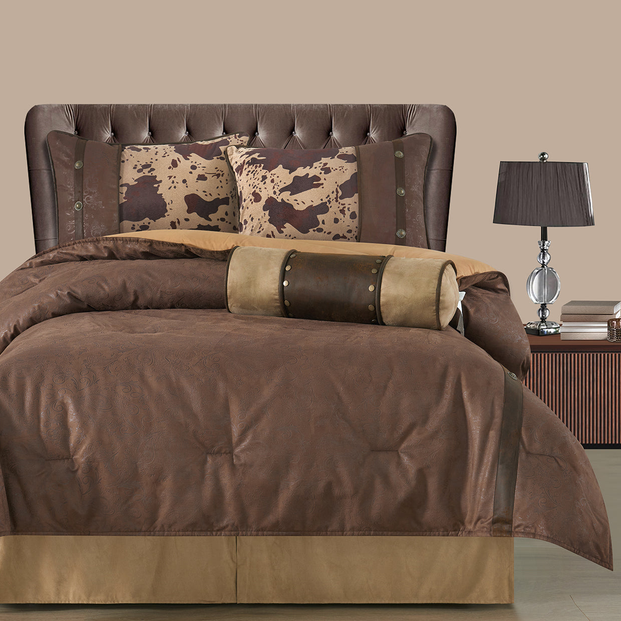 HiEnd Accents Caldwell Comforter Set
